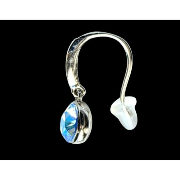 New Tocara Sterling Silver Earrings DiAmi Crystal Blue Faceted Gem Josette Hook - Picture 6 of 13